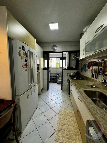 Apartamento no Centro com 4 dormitórios, sendo 2 suítes e 2 vagas: 21ª foto da galeria de imagens do imóvel