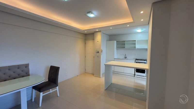 Apartamento a venda no Estreito com 2 dormitórios 1 suíte e 2 vagas: 3ª foto da galeria de imagens do imóvel