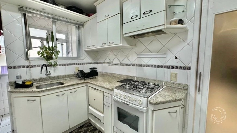 Apartamento no Centro com 2 dormitórios, sendo 1 suíte e 1 vg - 91 m²: 7ª foto da galeria de imagens do imóvel