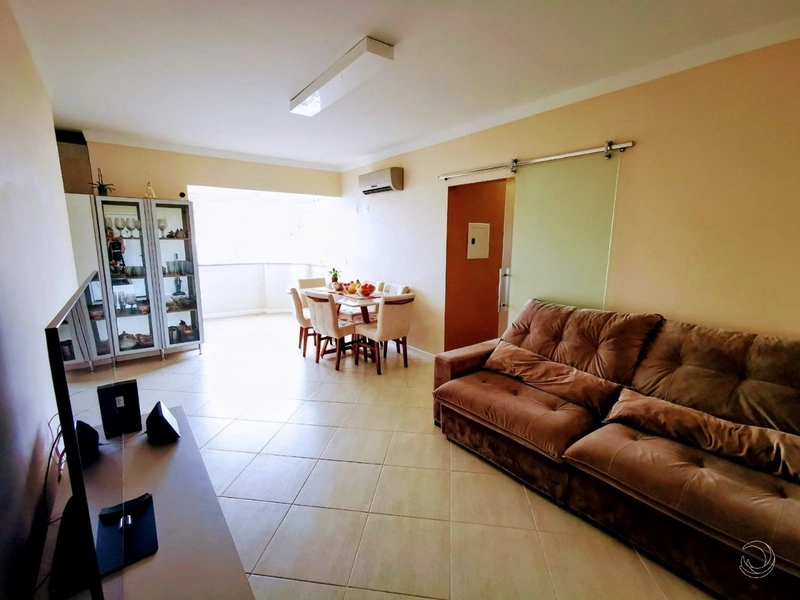 Cobertura no Centro com 3 dormitórios 1 suíte e 2 vagas - 79m²: 1ª foto da galeria de imagens do imóvel
