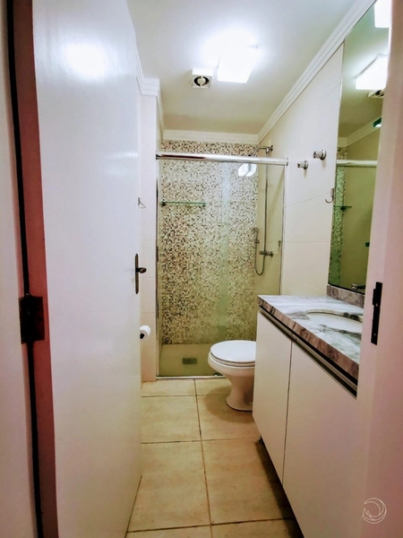 Cobertura no Centro com 3 dormitórios 1 suíte e 2 vagas - 79m²: 17ª foto da galeria de imagens do imóvel
