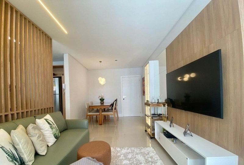 Apartamento na Agronomia com 2 Dormitórios 1 suíte e 2 vagas  79m²: 3ª foto da galeria de imagens do imóvel