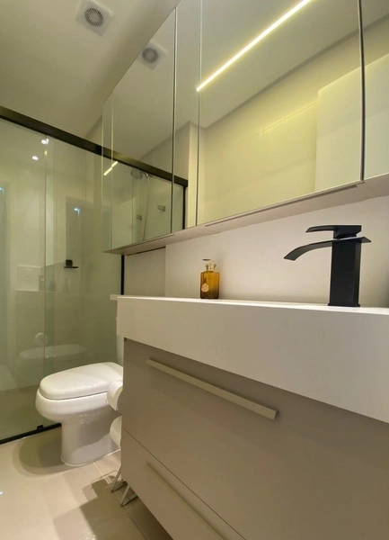 Apartamento na Agronomia com 2 Dormitórios 1 suíte e 2 vagas  79m²: 11ª foto da galeria de imagens do imóvel