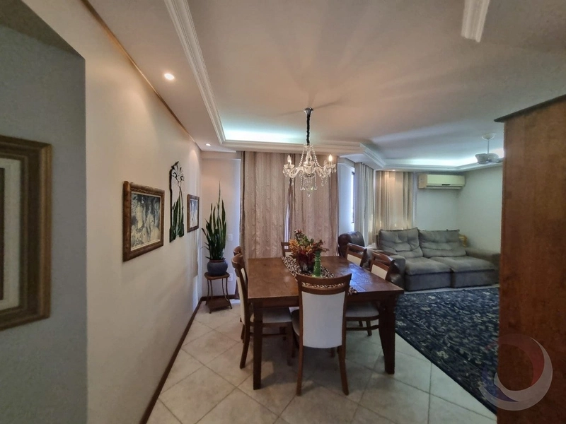 Apartamento no Centro com 3 dormitórios, sendo 1 suíte e 1 vaga: 4ª foto da galeria de imagens do imóvel