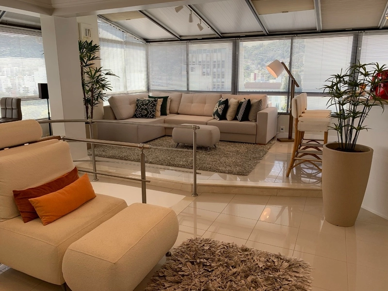 Cobertura Duplex no Centro com 3 dormitórios 1 suítes e 2 vagas: 17ª foto da galeria de imagens do imóvel