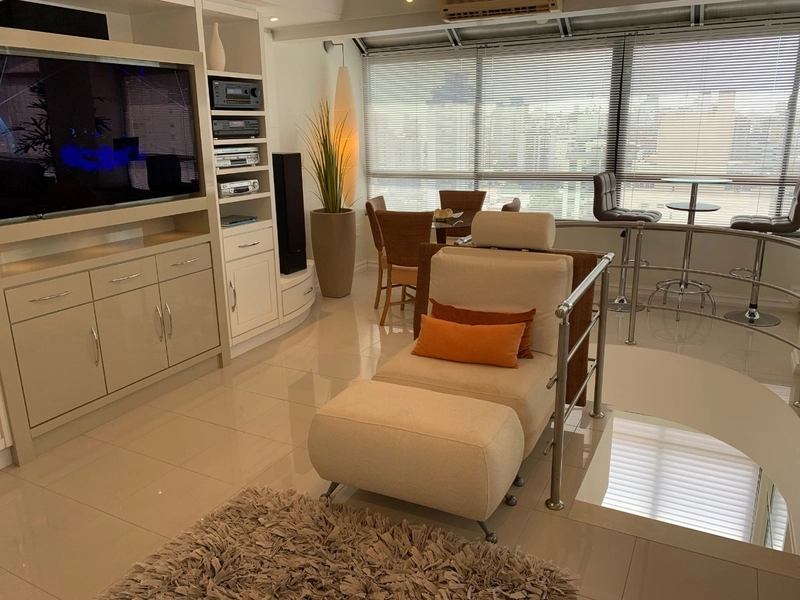 Cobertura Duplex no Centro com 3 dormitórios 1 suítes e 2 vagas: 23ª foto da galeria de imagens do imóvel