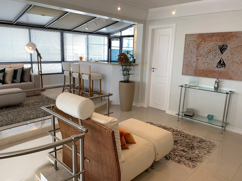 Cobertura Duplex no Centro com 3 dormitórios 1 suítes e 2 vagas: 3ª foto da galeria de imagens do imóvel