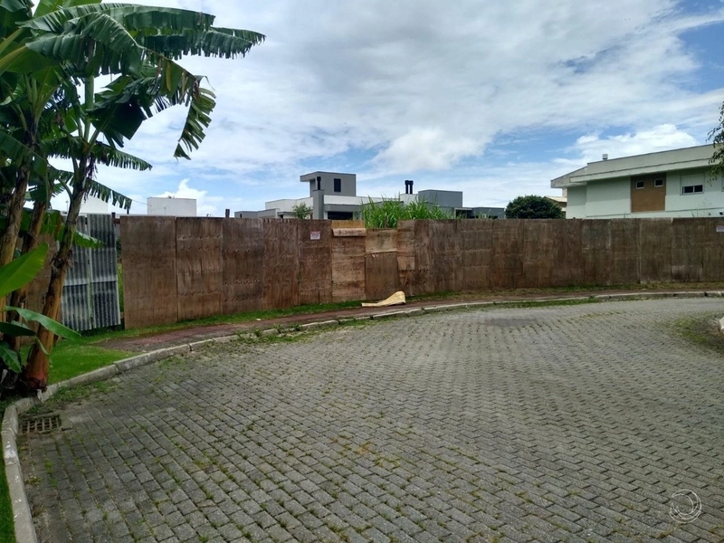 Excelente terreno à venda na Lagoa da Conceição com 425m²: 4ª foto da galeria de imagens do imóvel