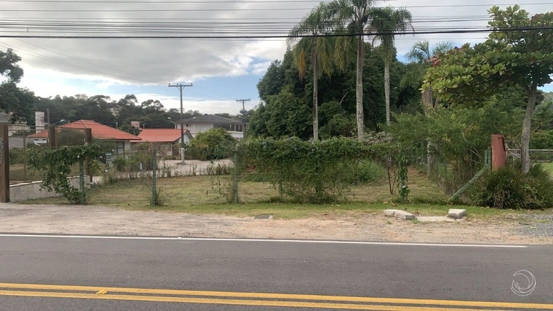 Terreno na Lagoa da Conceição muito bem localizado com 4.129 m²: 11ª foto da galeria de imagens do imóvel
