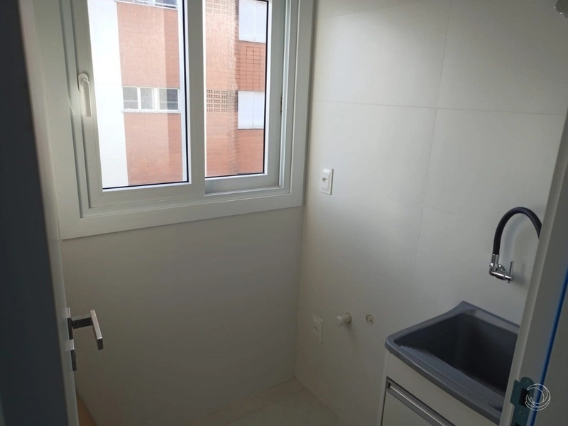 Apartamento no Pantanal 2 dormitórios 1 suíte e 1 vaga de garagem: 10ª foto da galeria de imagens do imóvel