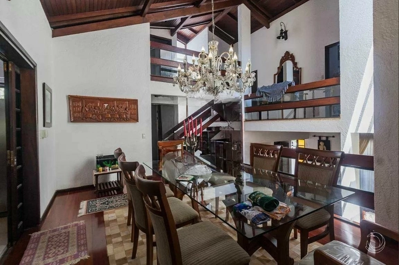 Casa no Itaguaçu a venda com 4 dormitórios sendo 2 suítes 2 vagas: 7ª foto da galeria de imagens do imóvel