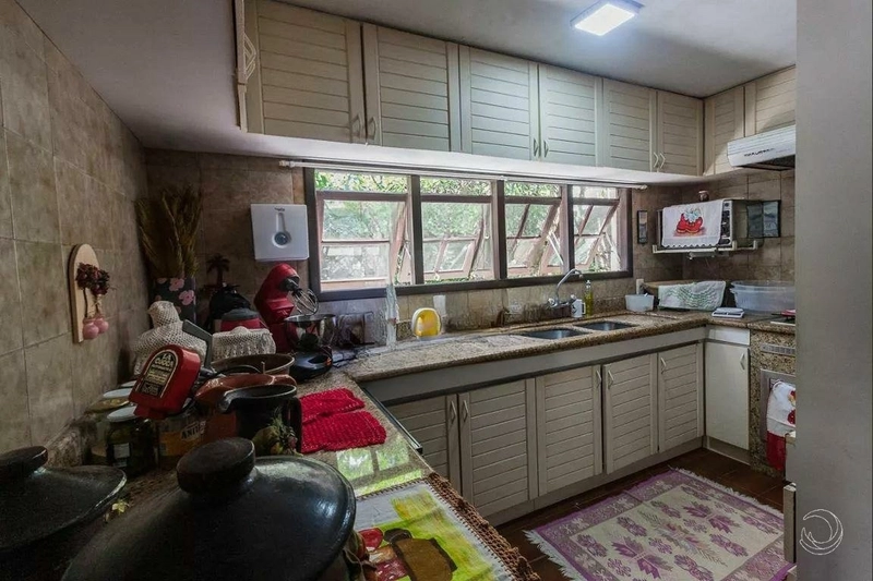 Casa no Itaguaçu a venda com 4 dormitórios sendo 2 suítes 2 vagas: 12ª foto da galeria de imagens do imóvel