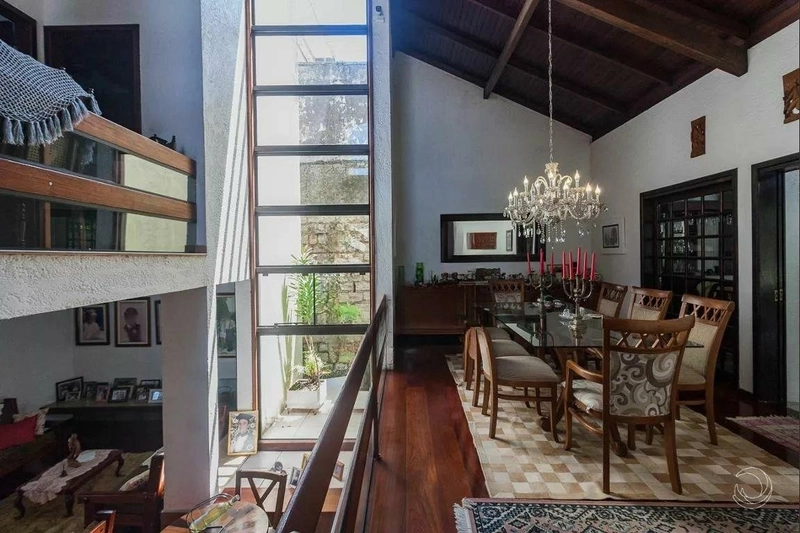Casa no Itaguaçu a venda com 4 dormitórios sendo 2 suítes 2 vagas: 17ª foto da galeria de imagens do imóvel