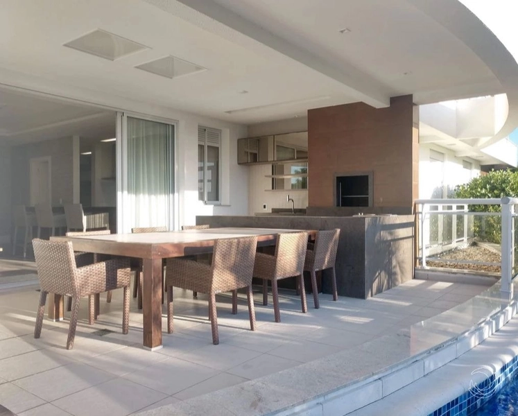 Apartamento na Cachoeira do Bom Jesus com 4 suítes e 3 vagas - 224m²: 10ª foto da galeria de imagens do imóvel