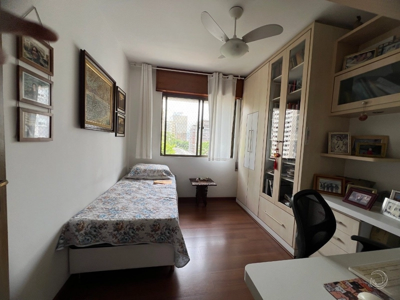 Apartamento no Centro com 3 dormitórios 1 suíte e 2 vagas - 219m²: 8ª foto da galeria de imagens do imóvel