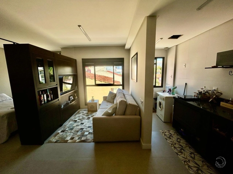 Apartamento em Coqueiros novo com 1 dormitórios e 1 vaga: 3ª foto da galeria de imagens do imóvel