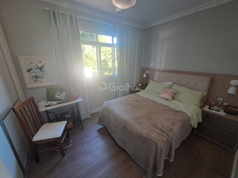 Apartamento em Coqueiros com 2 dormitórios, sendo 1 suítes e 1 vaga: 12ª foto da galeria de imagens do imóvel