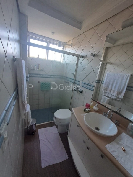 Apartamento em Coqueiros com 2 dormitórios, sendo 1 suítes e 1 vaga: 13ª foto da galeria de imagens do imóvel