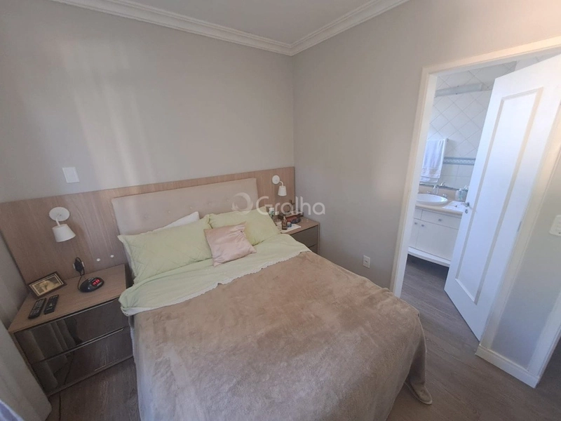 Apartamento em Coqueiros com 2 dormitórios, sendo 1 suítes e 1 vaga: 11ª foto da galeria de imagens do imóvel
