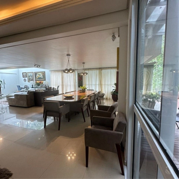 Casa em condomínio fechado em Cacupé com 4 suítes - 700 m²: 5ª foto da galeria de imagens do imóvel