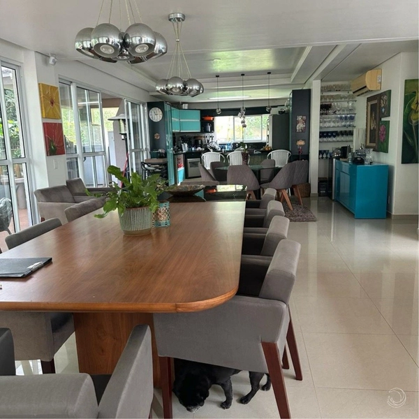 Casa em condomínio fechado em Cacupé com 4 suítes - 700 m²: 8ª foto da galeria de imagens do imóvel
