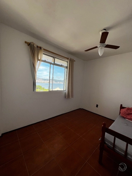 Apartamento em Coqueiros com 3 dormitórios 1 suíte e 1 vaga- 92m²: 11ª foto da galeria de imagens do imóvel