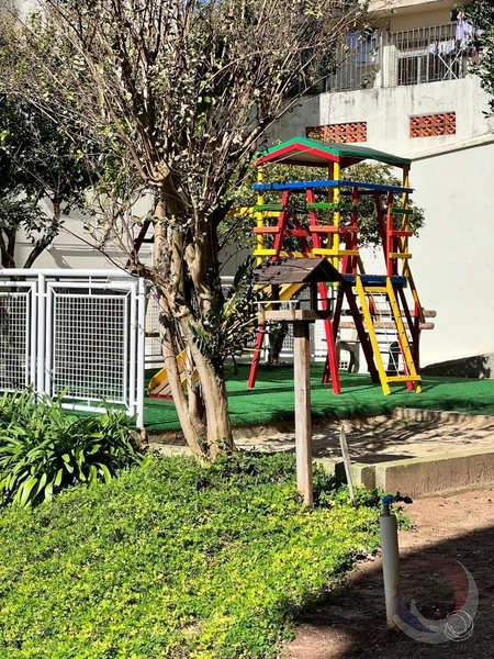 Apartamento em Coqueiros com 3 dormitórios 1 suíte e 1 vaga- 92m²: 18ª foto da galeria de imagens do imóvel