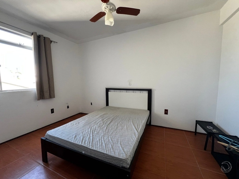 Apartamento em Coqueiros com 3 dormitórios 1 suíte e 1 vaga- 92m²: 16ª foto da galeria de imagens do imóvel