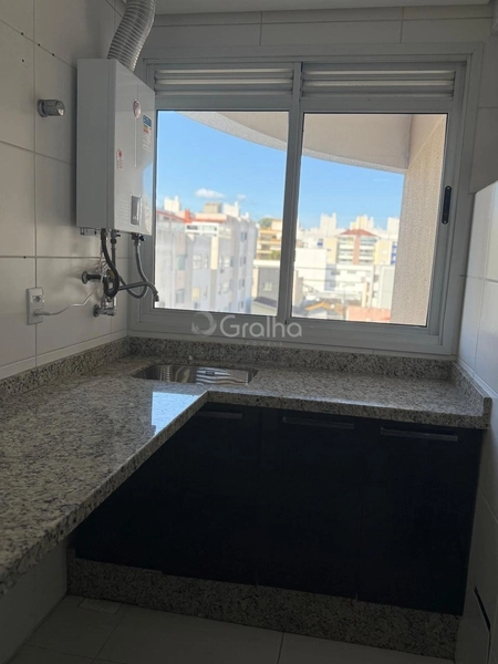 Apartamento no Abraão com 3 dormitórios sendo 1 suíte com 2 vagas: 1ª foto da galeria de imagens do imóvel