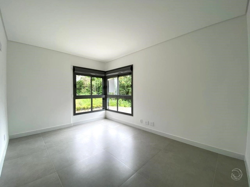 Apartamento a venda em Cacupé com 3 suítes e 1 vagas - 165m²: 16ª foto da galeria de imagens do imóvel