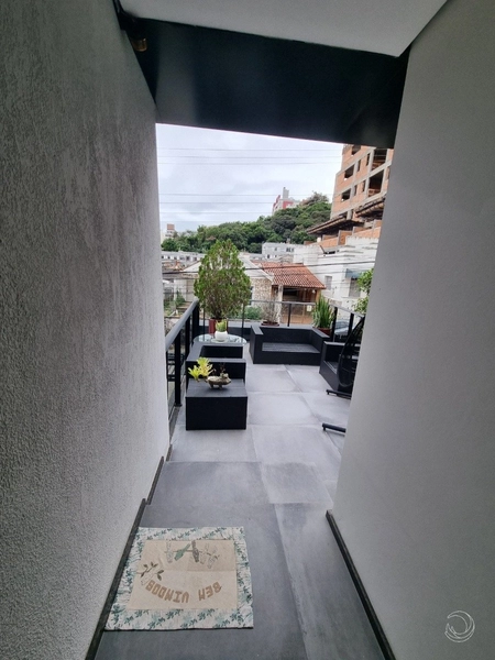 Casa no Centro de Florianópolis a venda com 3 dormitórios 1 suíte 2 vg: 9ª foto da galeria de imagens do imóvel