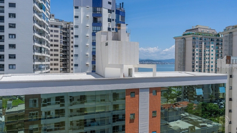 Apartamento na Agronômica com 3 dormitórios, sendo 1 suíte 106m²: 12ª foto da galeria de imagens do imóvel