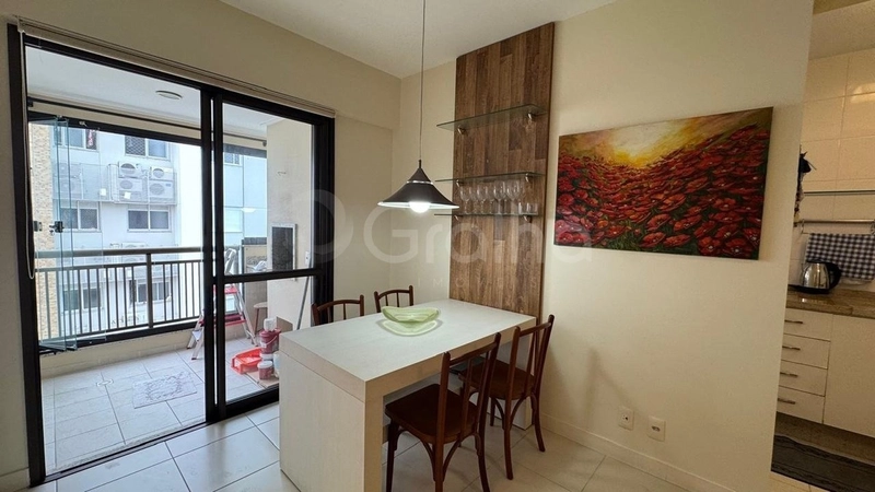 Apartamento no Itacorubi com 2 dormitórios, sendo 1 suíte com 2 vaga: 5ª foto da galeria de imagens do imóvel