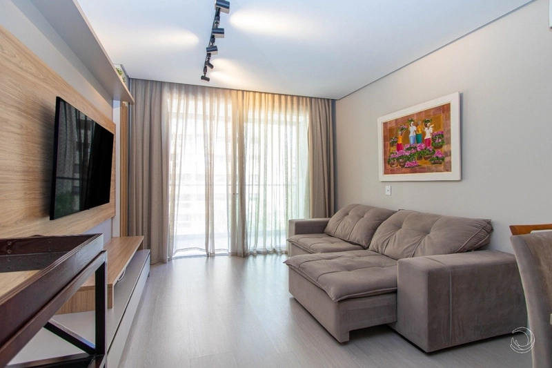 Apartamento no Centro com 3 dormitórios, sendo 1 suíte e 2 vagas: 10ª foto da galeria de imagens do imóvel