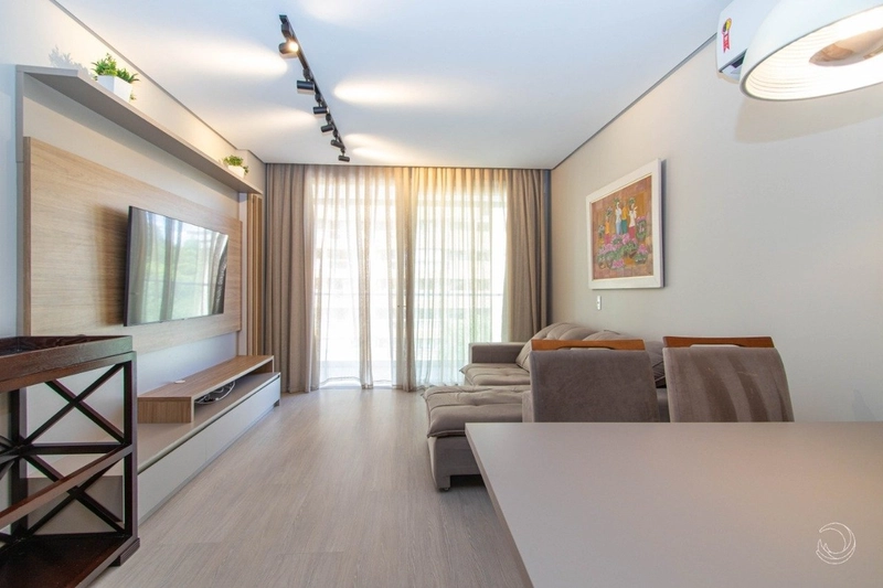 Apartamento no Centro com 3 dormitórios, sendo 1 suíte e 2 vagas: 3ª foto da galeria de imagens do imóvel