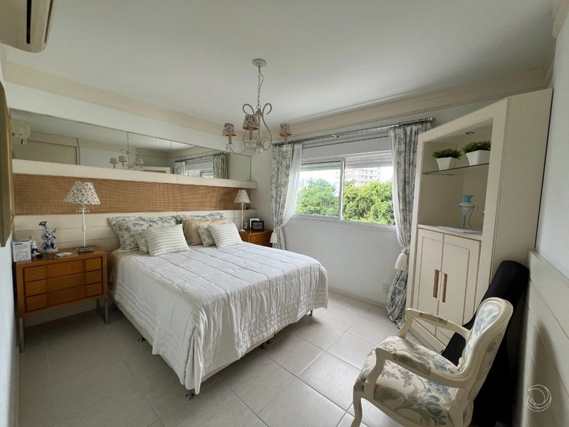 Apartamento na Beira Mar com 3 dormitórios, sendo 3 suítes e 2 vagas: 25ª foto da galeria de imagens do imóvel