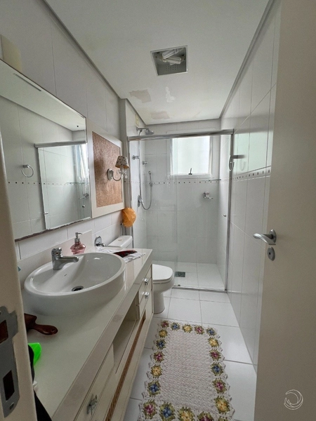 Apartamento na Beira Mar com 3 dormitórios, sendo 3 suítes e 2 vagas: 23ª foto da galeria de imagens do imóvel