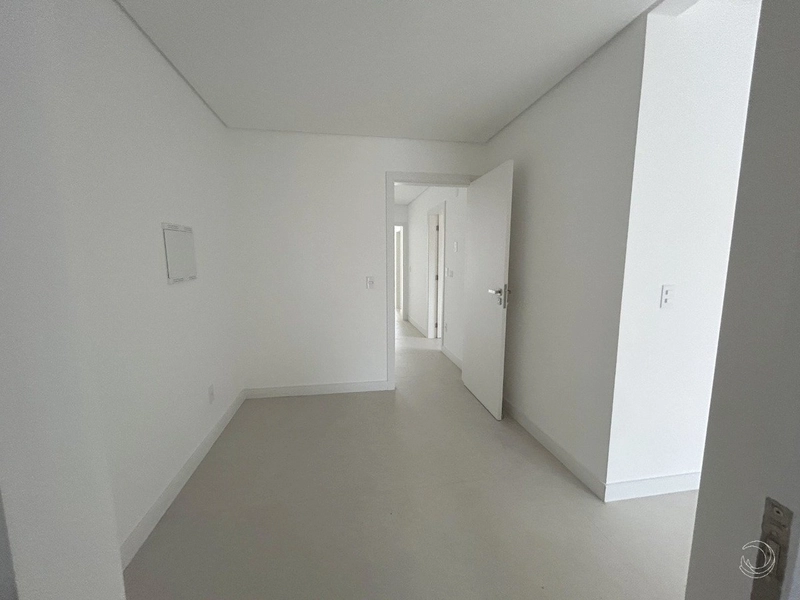 Casa residencial no Córrego Grande com 3 suítes e 3 vagas: 18ª foto da galeria de imagens do imóvel