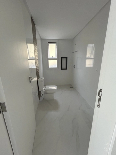 Casa residencial no Córrego Grande com 3 suítes e 3 vagas: 14ª foto da galeria de imagens do imóvel
