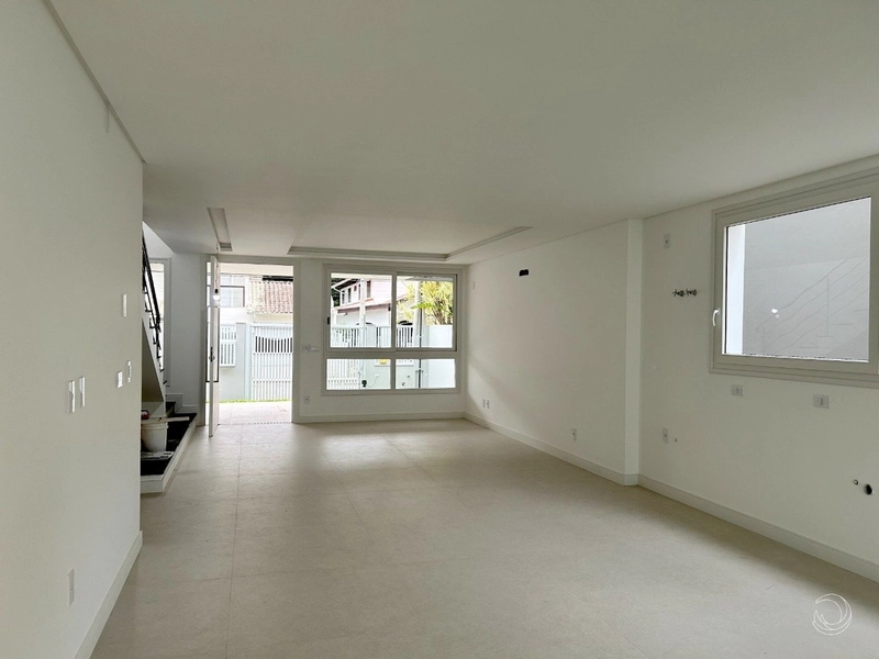 Casa residencial no Córrego Grande com 3 suítes e 3 vagas: 15ª foto da galeria de imagens do imóvel