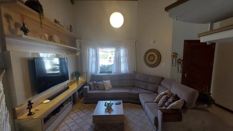 Casa no Carianos a venda com 4 dormitórios 1 suíte e 2 vagas: 6ª foto da galeria de imagens do imóvel