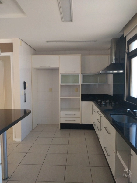 Apartamento no Centro com 4 dormitórios sendo 1 suíte - 110m²: 11ª foto da galeria de imagens do imóvel