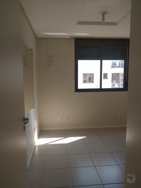 Apartamento no Centro com 4 dormitórios sendo 1 suíte - 110m²: 13ª foto da galeria de imagens do imóvel