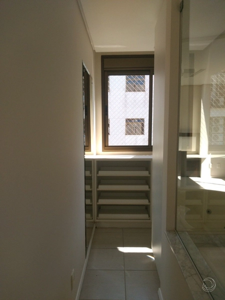 Apartamento no Centro com 4 dormitórios sendo 1 suíte - 110m²: 22ª foto da galeria de imagens do imóvel