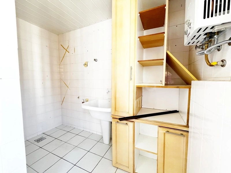 Apartamento no Centro com 3 dormitórios  sendo 1 suíte e 1 vaga  131m²: 8ª foto da galeria de imagens do imóvel