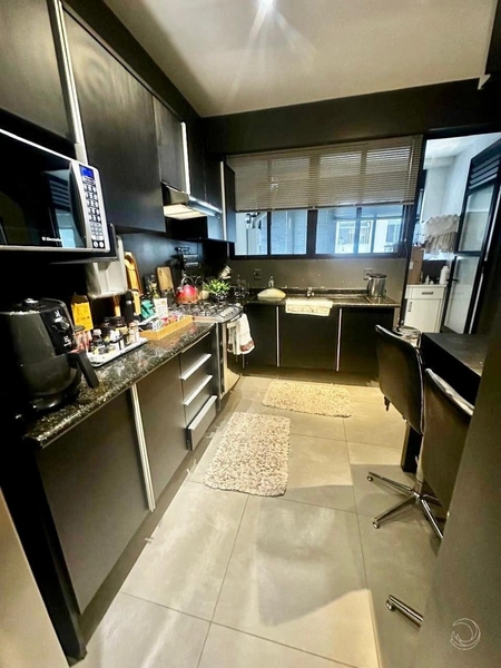 Apartamento no Centro com 4 dormitórios, sendo 01 suítes 3 vagas e HB: 8ª foto da galeria de imagens do imóvel