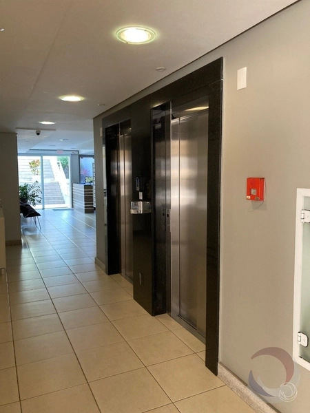 Apartamento na Agronômica com 3 dormitórios sendo 1 suíte 2 vagas: 16ª foto da galeria de imagens do imóvel