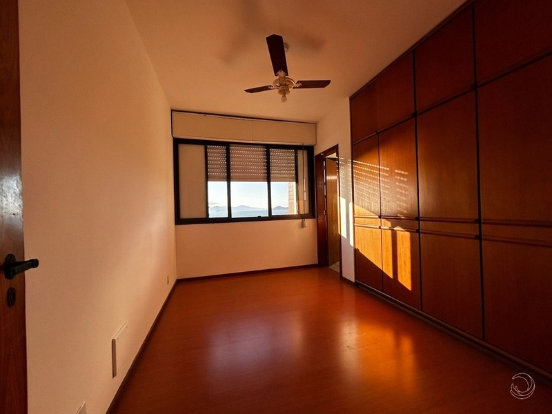 Apartamento na Agronômica Com 4 dormitórios, sendo 03 suíte e 3 vagas: 39ª foto da galeria de imagens do imóvel