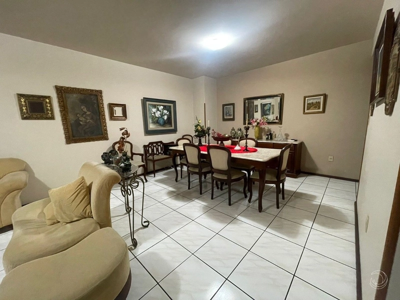 Apartamento no Centro com 3 dormitórios 1 suítes e 2 vagas - 170m²: 1ª foto da galeria de imagens do imóvel