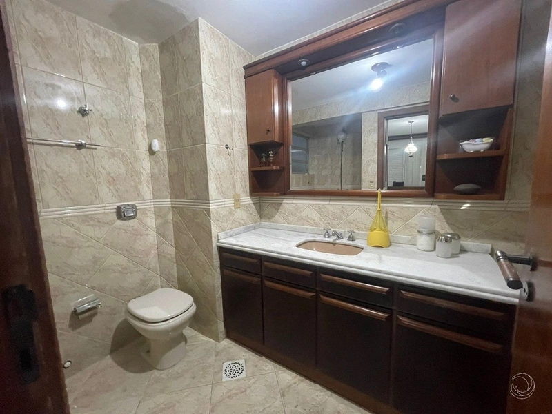 Apartamento no Centro com 3 dormitórios 1 suítes e 2 vagas - 170m²: 11ª foto da galeria de imagens do imóvel